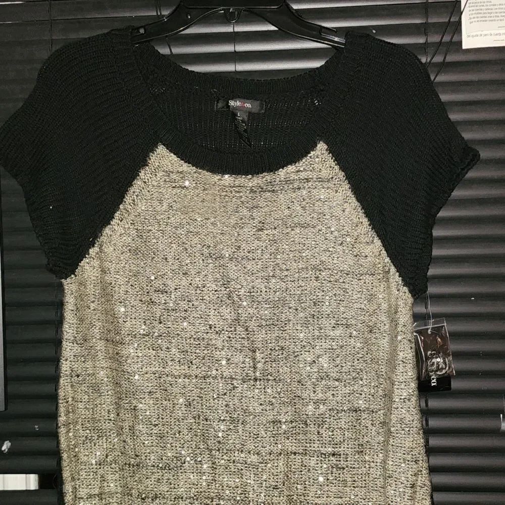 Two Tone Tunic - Picture 2 of 6